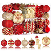 Alupssuc ensemble devant sapin montrant ambiance festive et gain de temps
