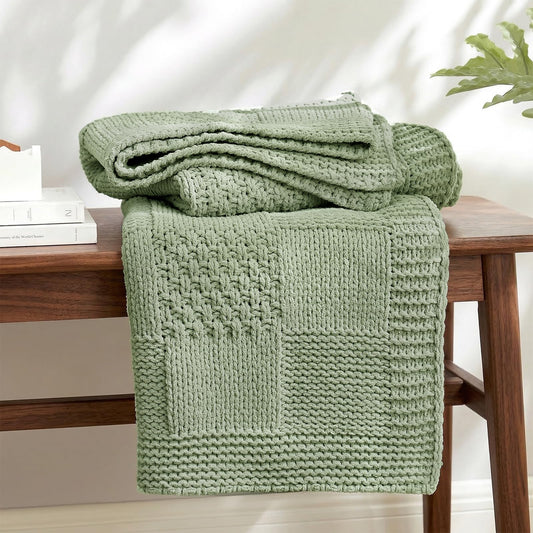 Amélie Home plaid entier sage green montrant confort et style