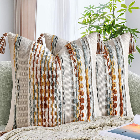 AmHoo housse de coussin face avant affichant design rayé bohème et confort visuel