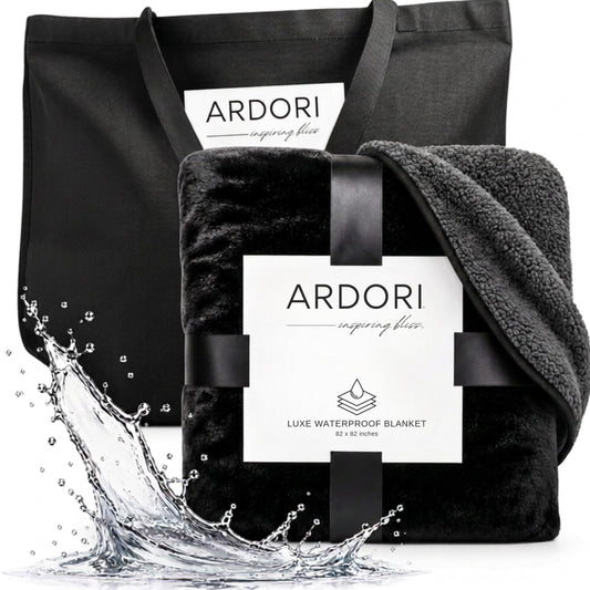 ARDORI couverture face noire montrée sur surface pour protection élégante