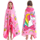 Bavilk poncho face avant montrant coupe et capuche, confort immédiat
