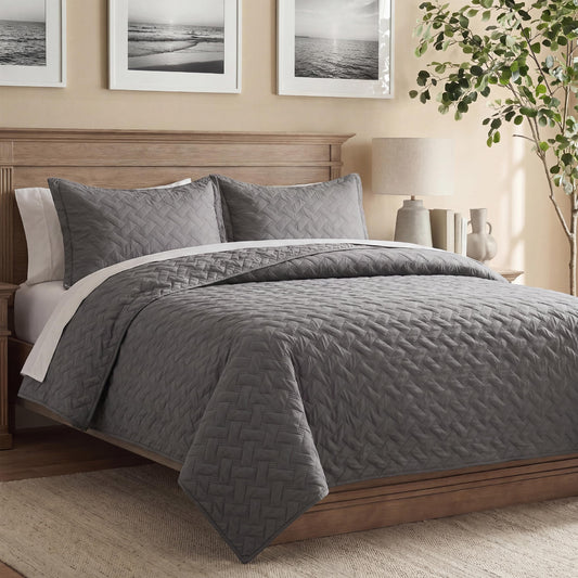 Bedsure vue avant de la couette California King montrant tombé élégant