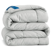 Bedsure couette pliée montrant finition et gain de place pour rangement