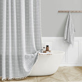 BTTN rideau de douche vue avant pour une esthétique boho et protection
