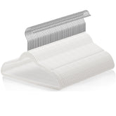 Casafield emballage avant montrant 50 cintres ivoire, gain de place