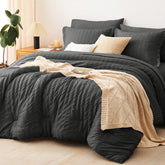CozyLux couette face montrant finition seersucker et look soigné
