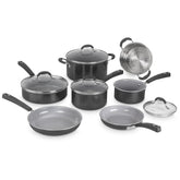Cuisinart ensemble face avant noir présentant toutes les pièces, gain de place