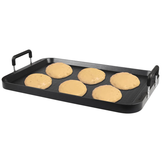 CukAid plancha face avant montrant surface uniforme et cuisson rapide
