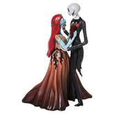 Enesco Disney figurine Jack et Sally face avant montrant pose romantique