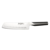 Global visage avant du couteau nakiri montrant la forme carrée, coupe précise