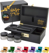 HASHSTASH coffre bambou ouvert montrant compartiments et bocaux, organisation soignée