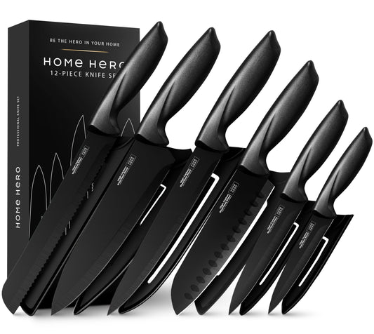 Home Hero ensemble de 12 couteaux présenté devant pour vue d’ensemble et polyvalence