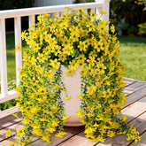INQCMY fleurs suspendues vue avant montrant décor immédiat