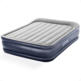 Intex matelas face avant avec pompe intégrée montrant installation rapide