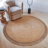 KIBAGA tapis rond face montrant design naturel et apport chaleureux