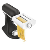 KitchenAid vue frontale de l'accessoire pâtes montrant montage et design durable
