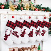 LUBOT lot de six bas de Noël devant la cheminée, look chaleureux