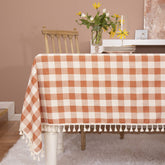 Midsummer Breeze nappe face avant montrant motif vichy orange, apporte chaleur visuelle