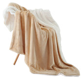 NANPIPER face flanelle beige montrant douceur et chaleur