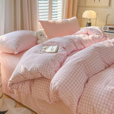 Nayoroom housse de couette vichy face montrant motif rose et blanc pour chambre accueillante