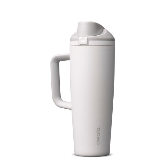Owala FreeSip vue de face montrant la couleur Shy Marshmallow et le design pratique