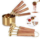 PrettyFine vue face avant du coffret doré pour une cuisine élégante