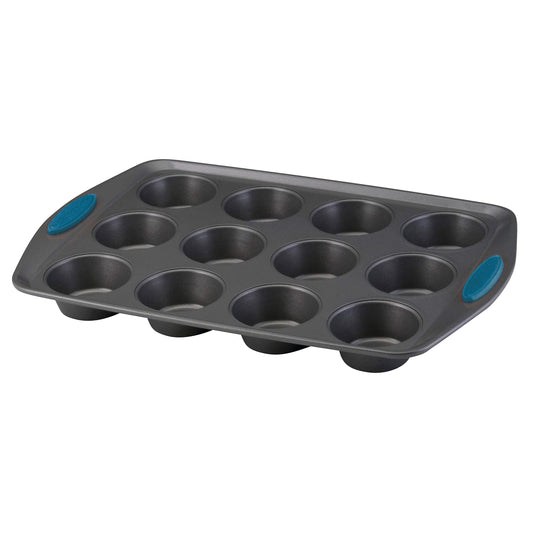 Rachael Ray vue de face du moule à muffins montrant la forme et la solidité