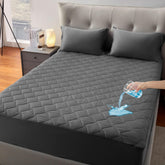 SLEEP ZONE face matelassée douce offrant confort et protection
