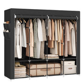 SONGMICS armoire vue avant montrant rangement ample et accès facile