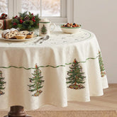 Spode nappe ronde vue plongeante montrant motif sapin et élégance de table