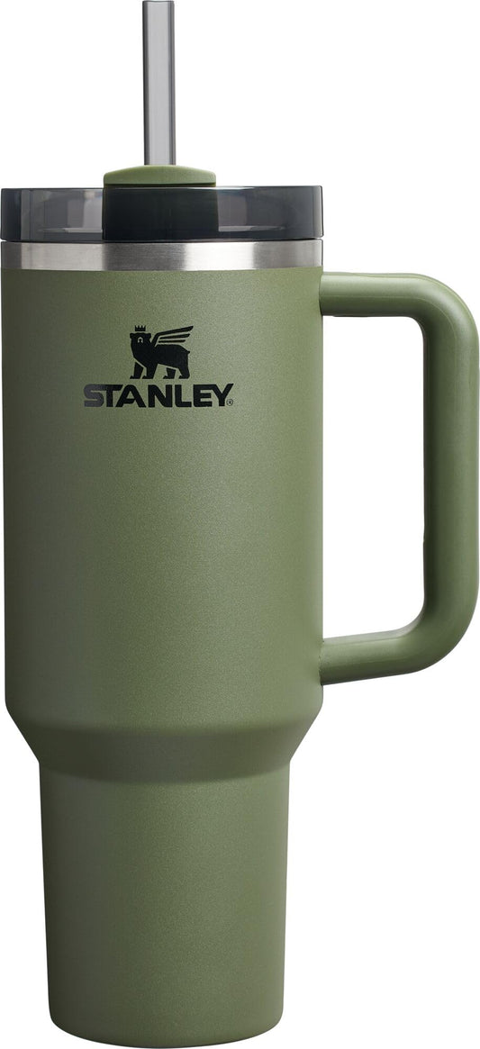 STANLEY Quencher H2.0 face avant montrant la couleur Dried Pine et capacité 40 oz
