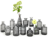 SUPMIND vue frontale du lot de 12 vases noirs, élégance pour table