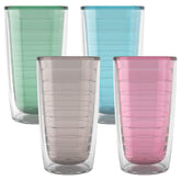 Tervis vue avant gobelet pastel montrant design et finition, praticité de transport