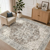 Tortania tapis face recto montrant les couleurs marron et bleu et l'ambiance chaleureuse