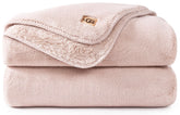 UGG plaide devant montrant couleur quartz pink et confort