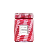 Voluspa jarre face montrant design élégant et parfum festif