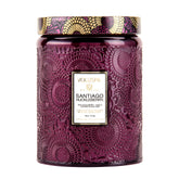 Voluspa jarre face montrant le design floral et l'élégance décorative