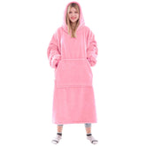 Waitu hoodie devant rose Bright Pink montrant coupe oversize et confort
