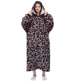 Waitu vue avant du hoodie léopard confortable pour chaleur instantanée