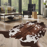 WARM HAVEN tapis face avant montrant motif vache réaliste et ambiance chaleureuse