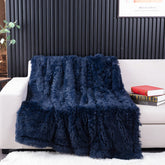 YUSOKI plaid face avant Navy Blue montrant finition pelucheuse et confort