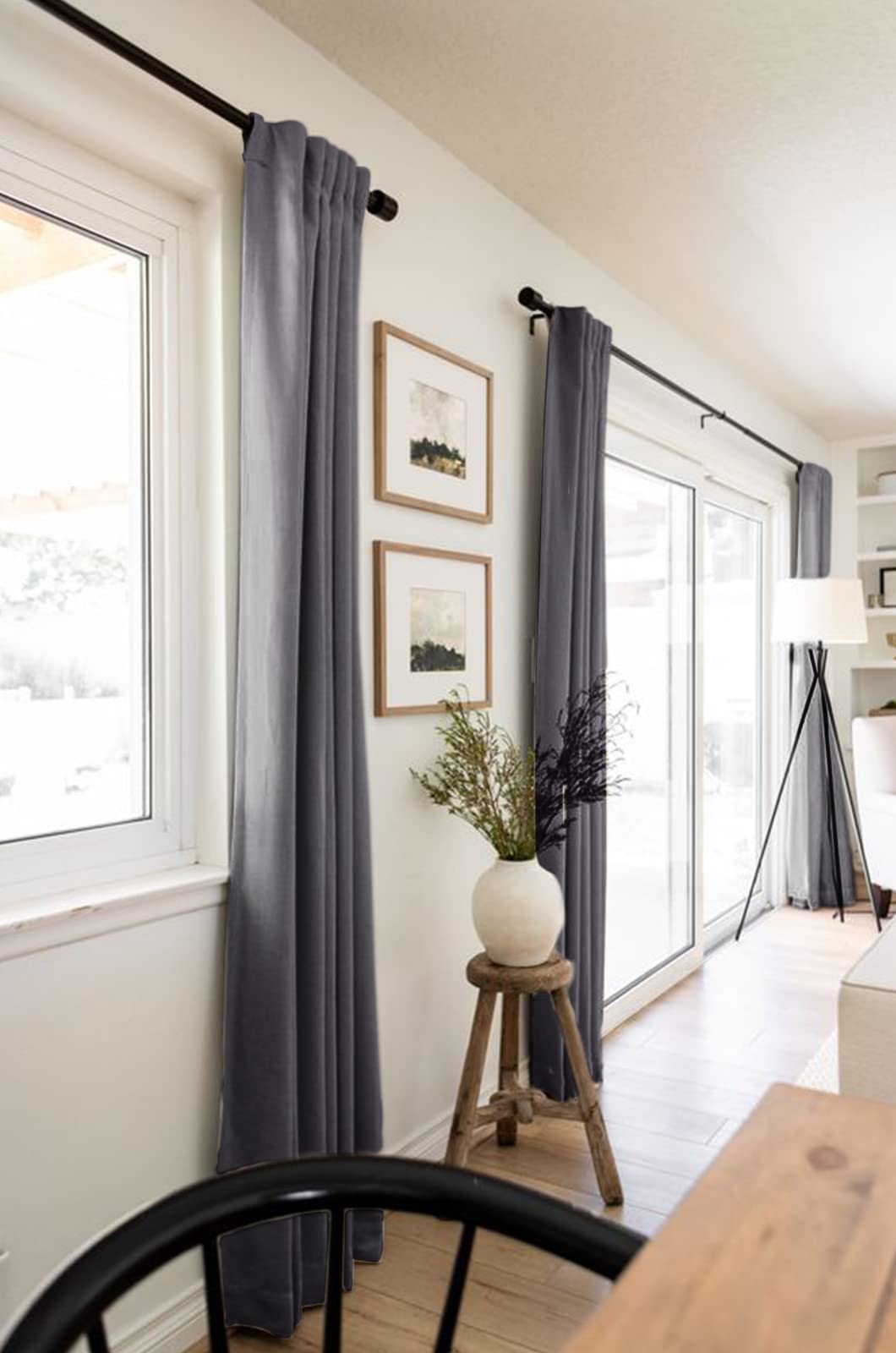 100% Blackout Shield rideau installé dans une chambre montrant obscurcissement