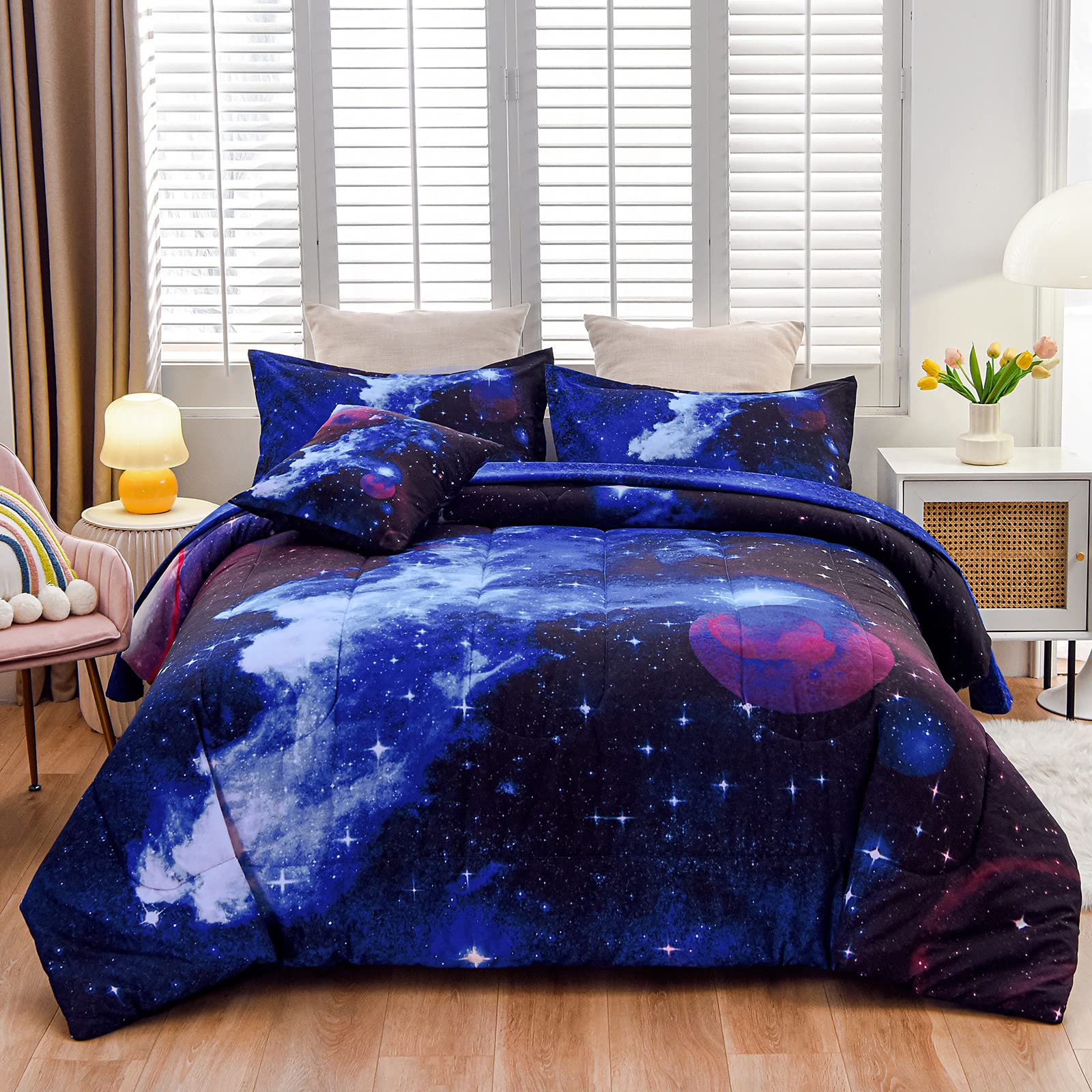 A Nice Night couette Galaxy vue de face apportant décor cosmique