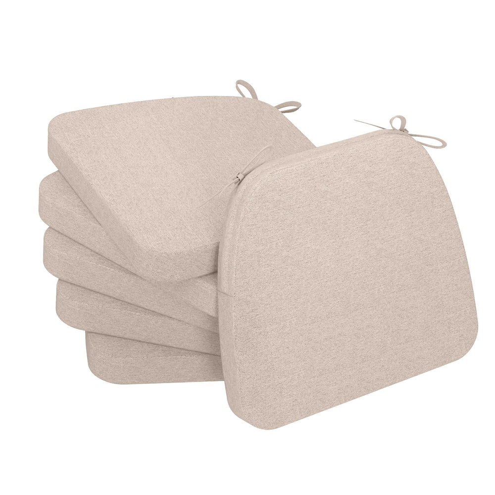 AAAAAcessories vue de face du lot de six coussins pour chaises, finition propre