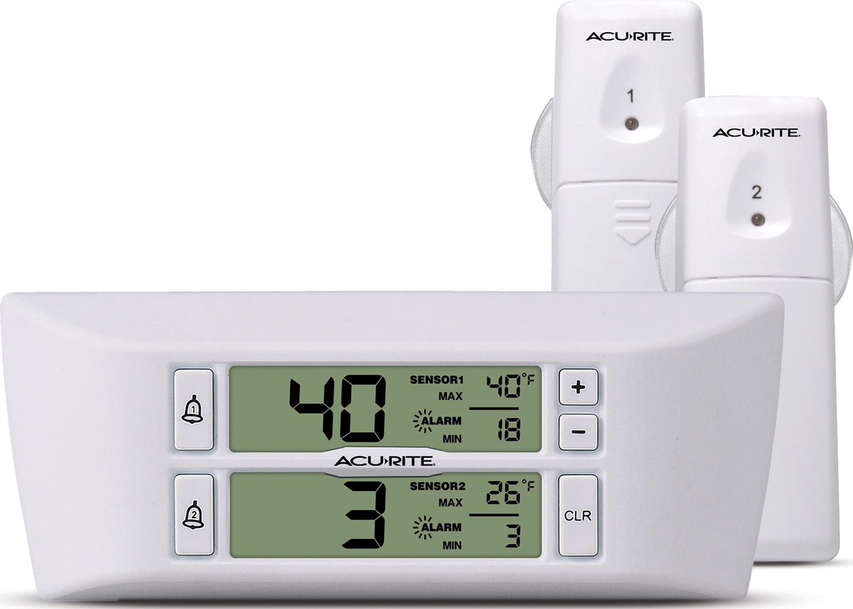 AcuRite écran numérique avant affichant températures et alertes pour contrôle rapide