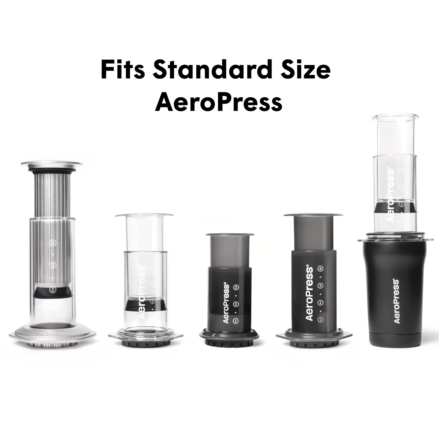 AeroPress filtres posés dans un sac à dos illustrant transport pratique