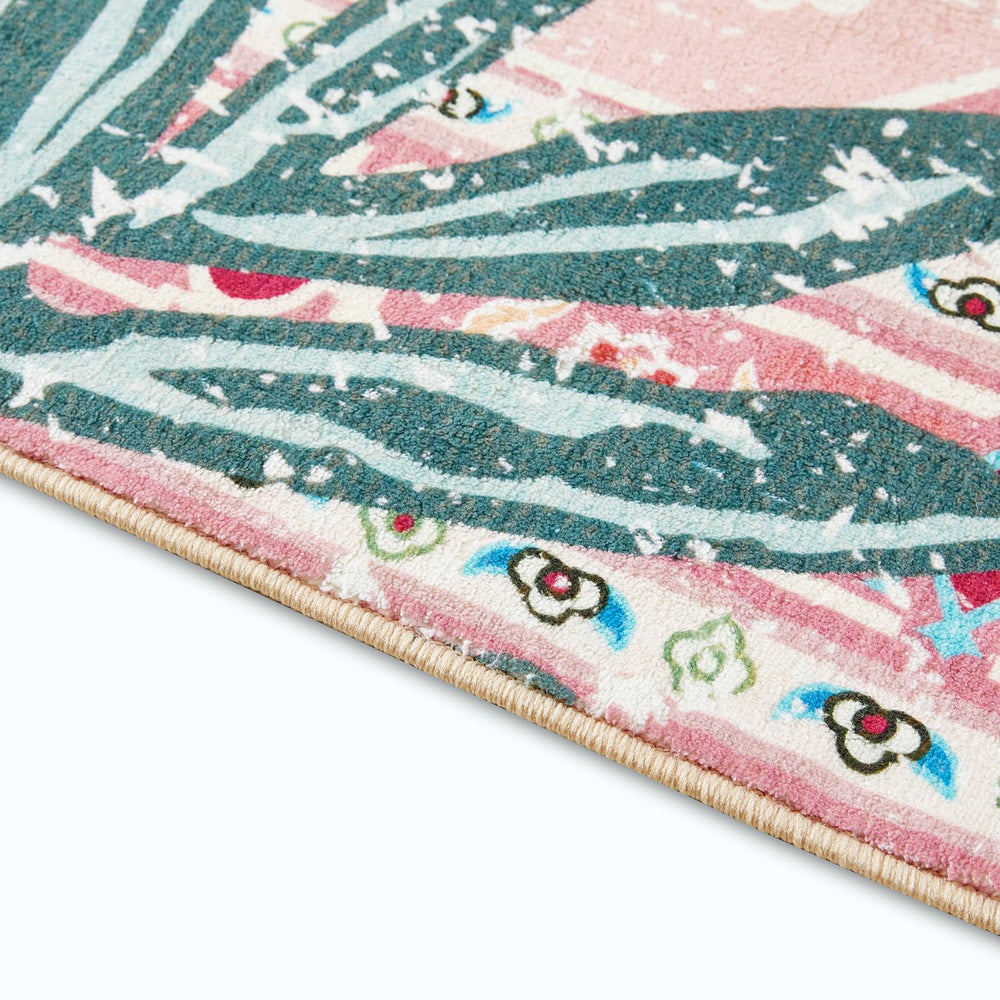 Aldopein tapis à côté d’une chaise montrant l’échelle 2x5 utile