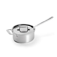 All‑Clad casserole D5 face avant montrant finition brossée et capacité