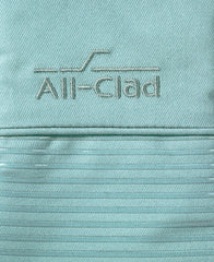 All-Clad gros plan texture silicone offrant adhérence sécurisée