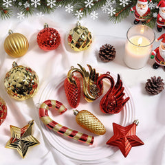 Alupssuc boules suspendues sur sapin donnant un rendu festif et chaleureux